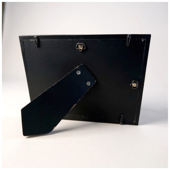 Chaises de Plage Trois Couleurs / Three Colorful Beach Chairs in Winter Snow - Picture 3 of 7